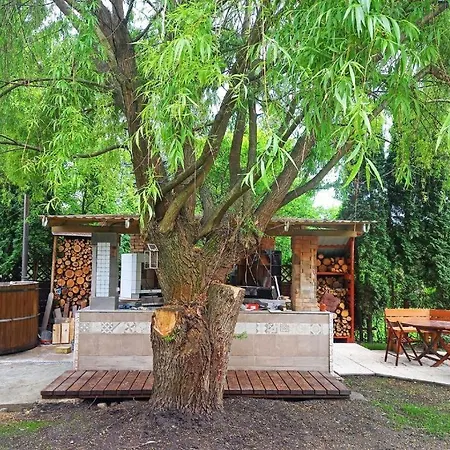 Apartment Tuende