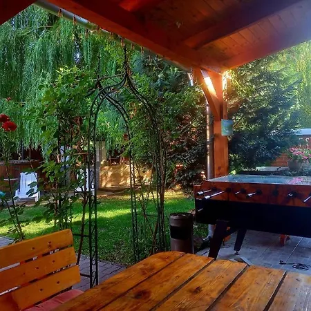 Apartment Tuende *